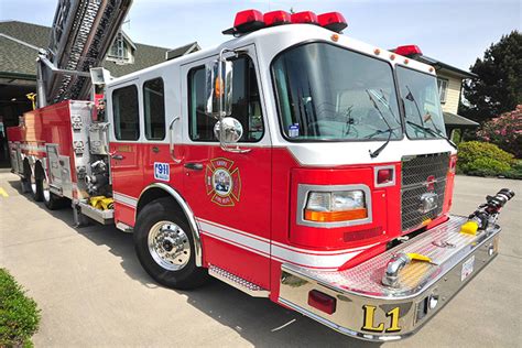 kelowna fire department contact.